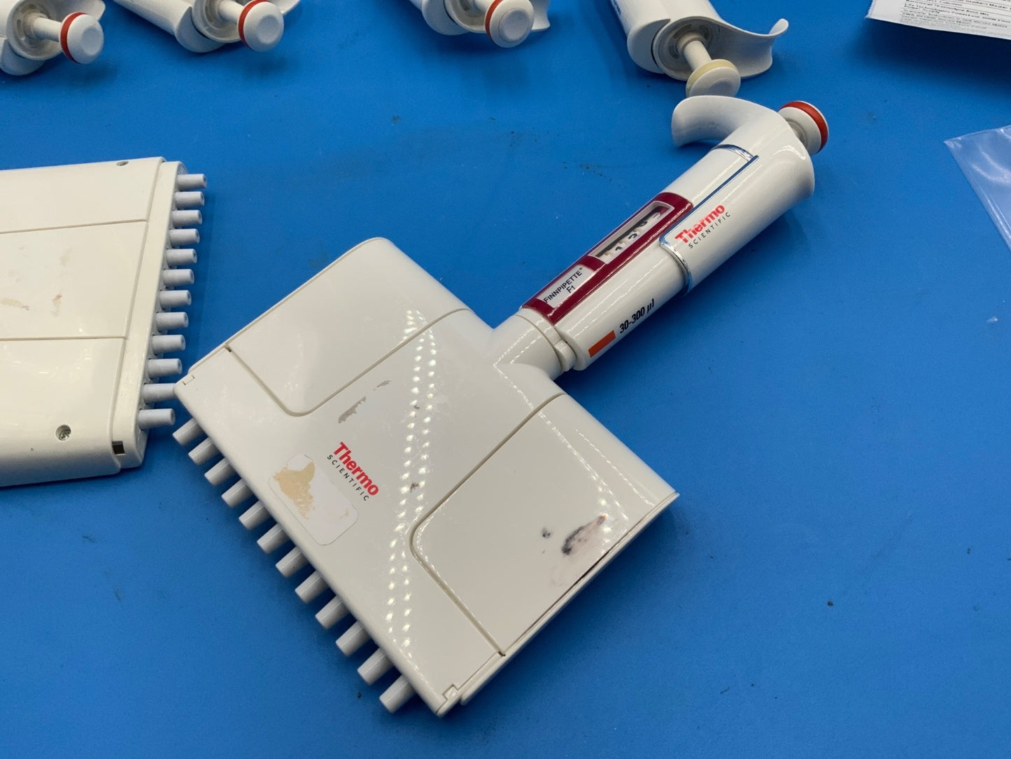 Thermo Finnpipette and F2 MultiChannel Pipette 8 12 16 Channel