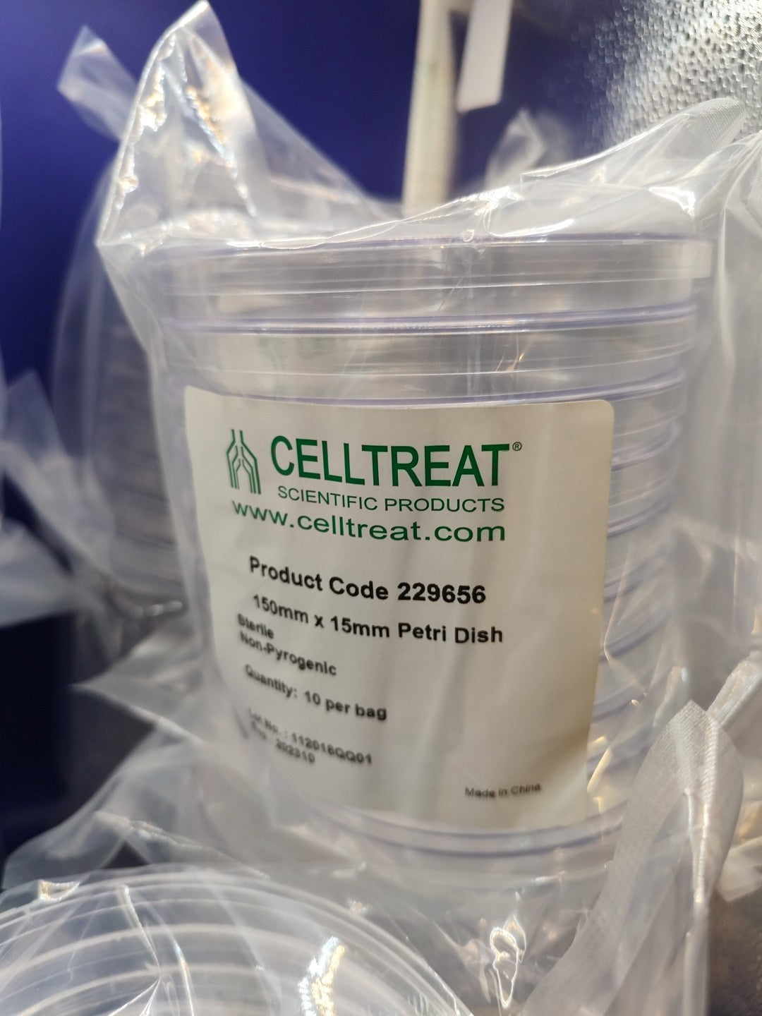 Lot Of 80 Pieces 150x 15mm Petri Dish Falcon And Celltreat