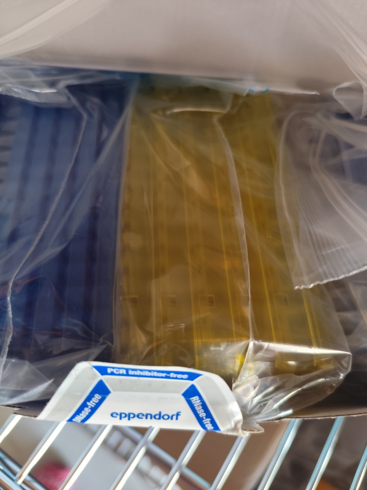 twin.tec PCR Plate 96, semi-skirted, blue And Yellow