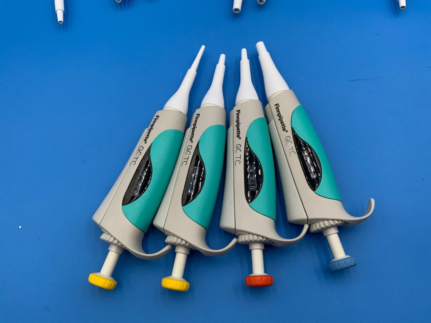 Set of 4 Finnpipette Focus Short pipette 10 50 300 1000 ul NICE Warranty