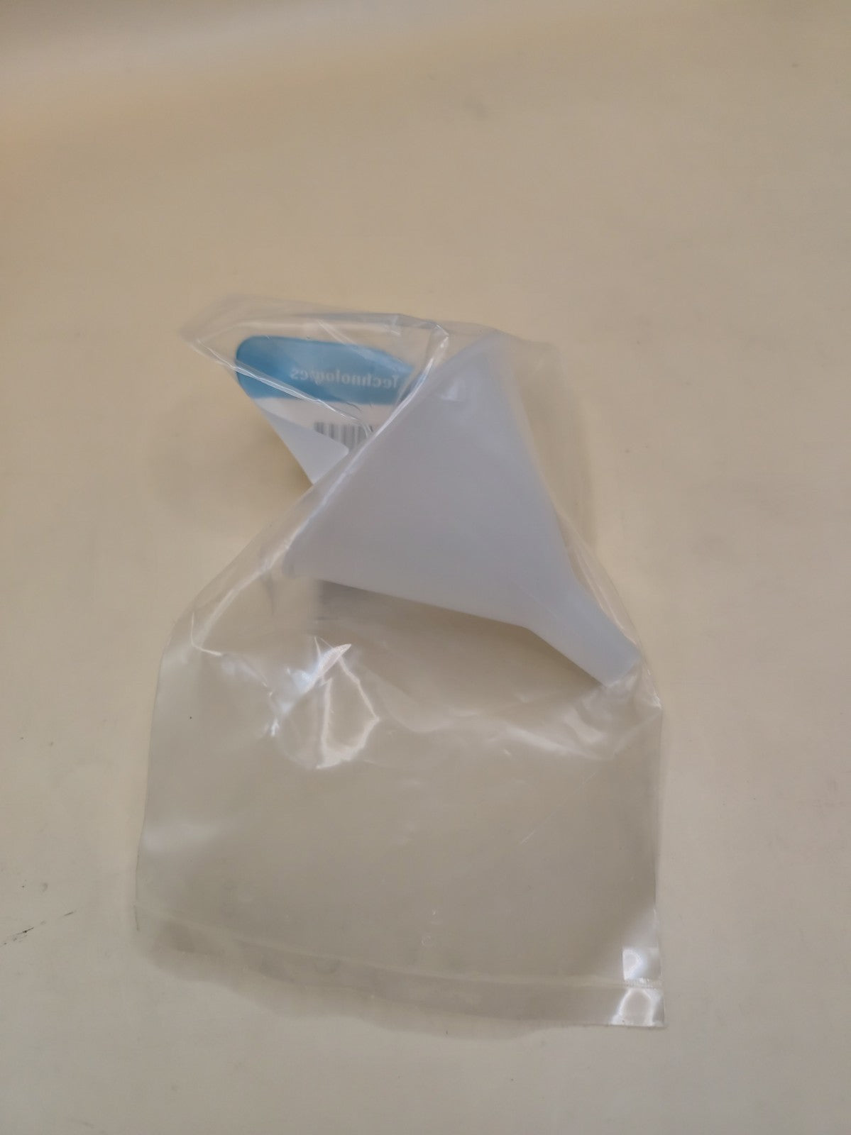 Agilent 2 oz. Funnel - 9301-6461