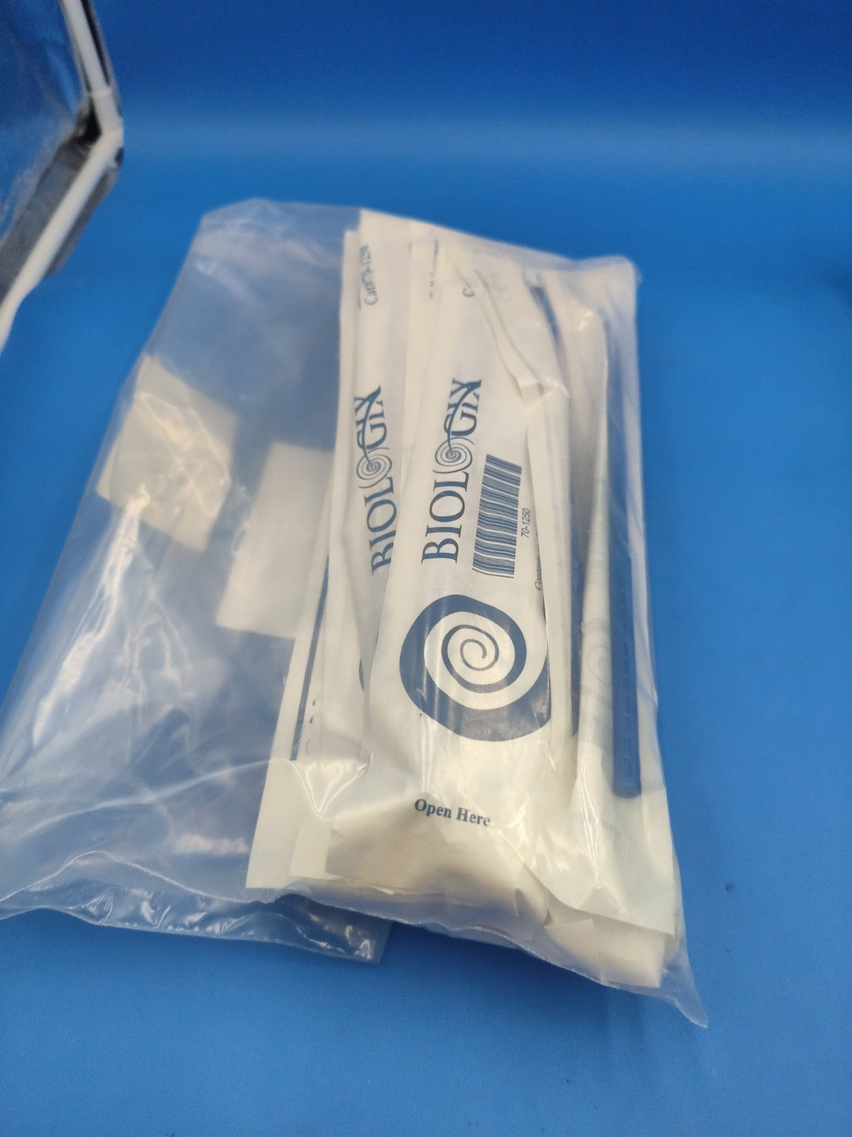 Cell Scraper 25cm Handle Sterile Biologix About 40 PCs