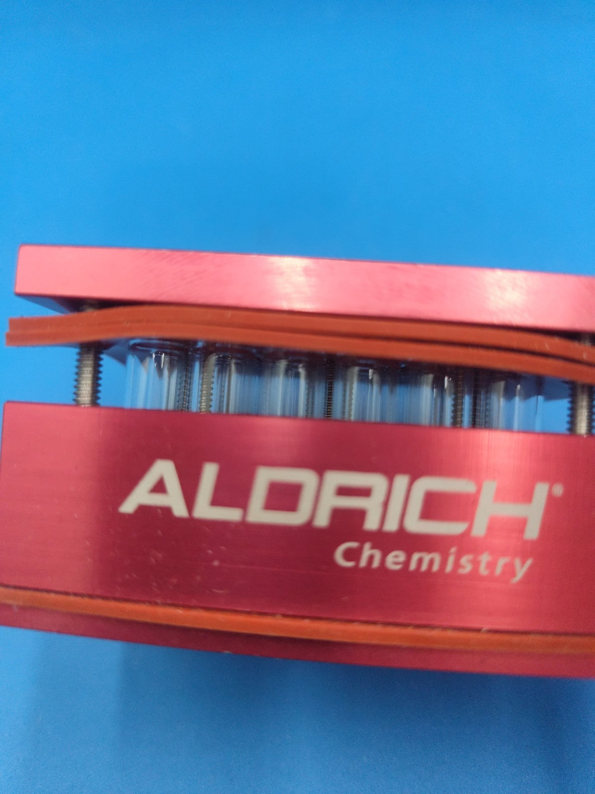 Aldrich Chemistry parallel synthesis reaction block