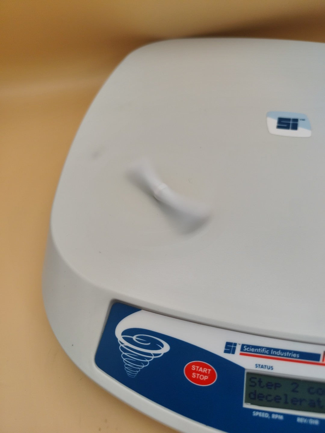 Scientific Industries SI-3000 MultiMagstir Genie Magnetic Stirrer Stir 4 Place