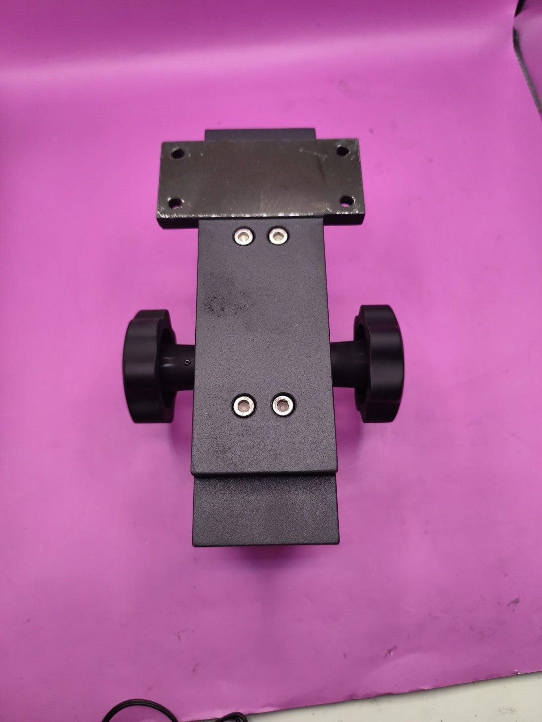 Microscope Focusing Mount Adjustment