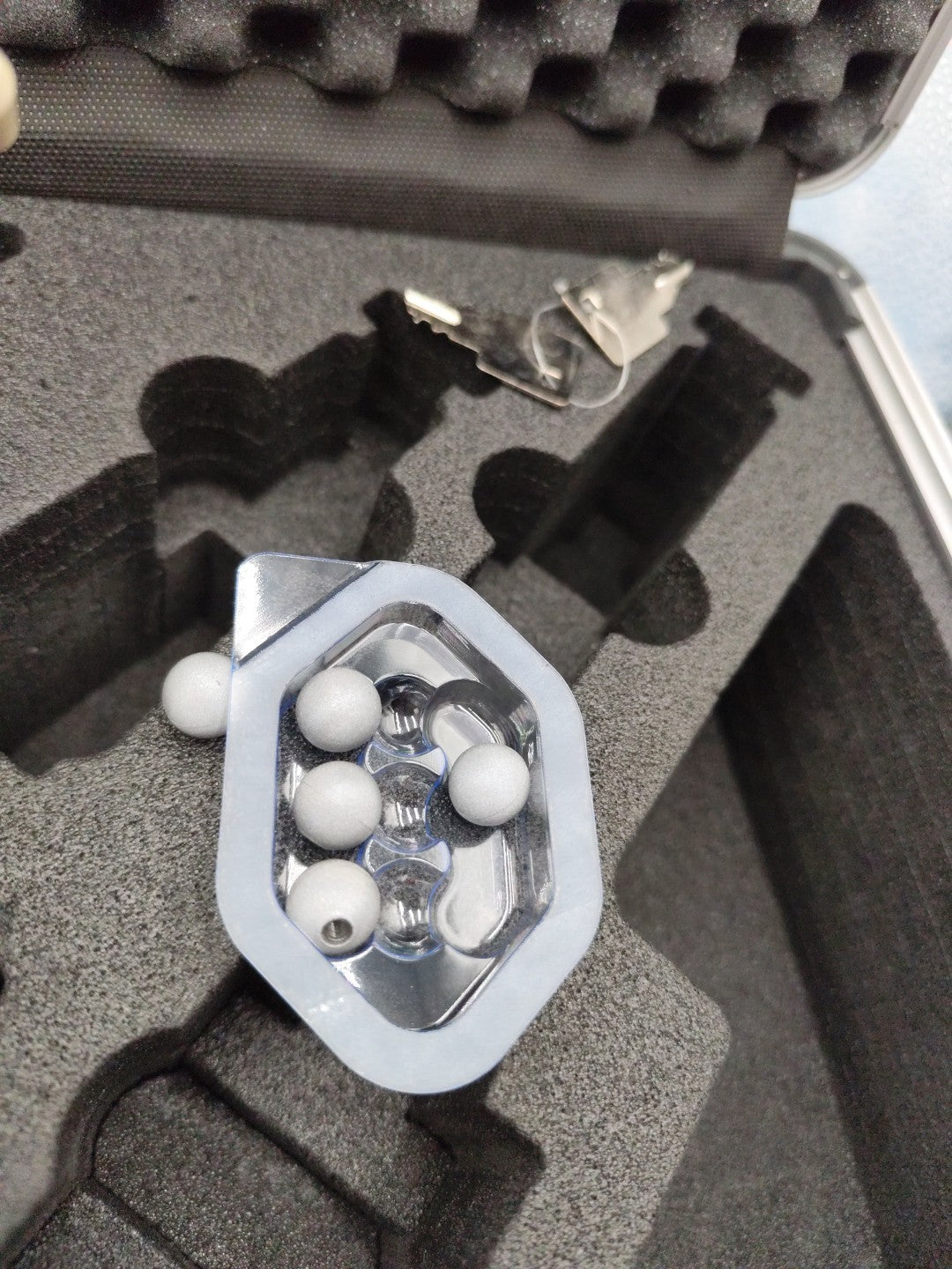 Brainlab Case Accessories And Keys Drapelink 