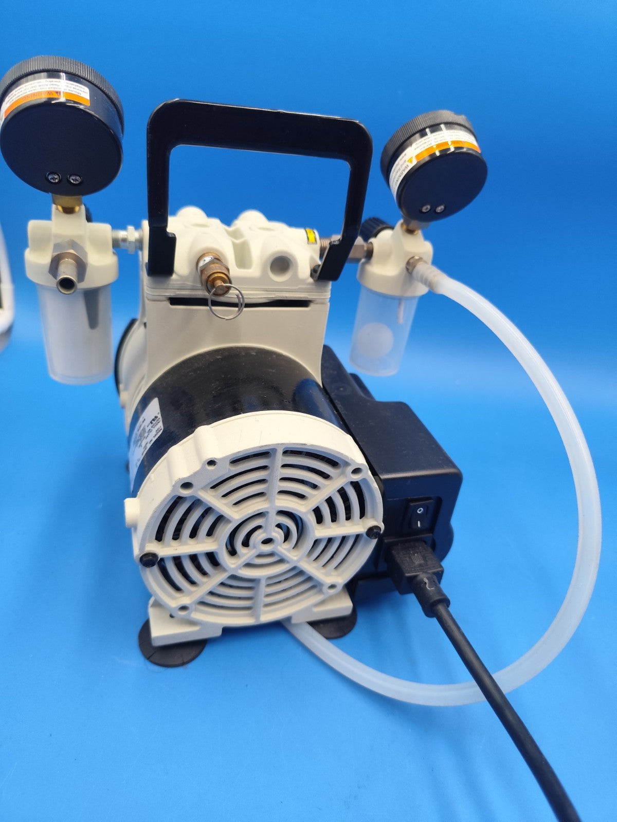 Welch 2546B-01 Vacuum Pump Piston Pressure Vacuum 100 psi 1.6 Year 2021 Warranty