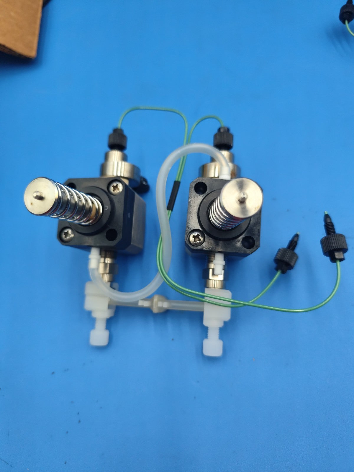 akta pump head assembly