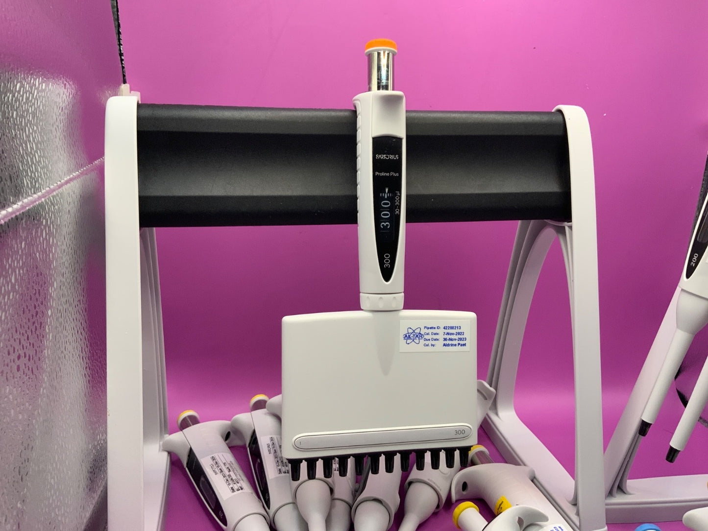 Sartorius Biohit Single Multi Channel Adjustable Pipette TESTED working Stand