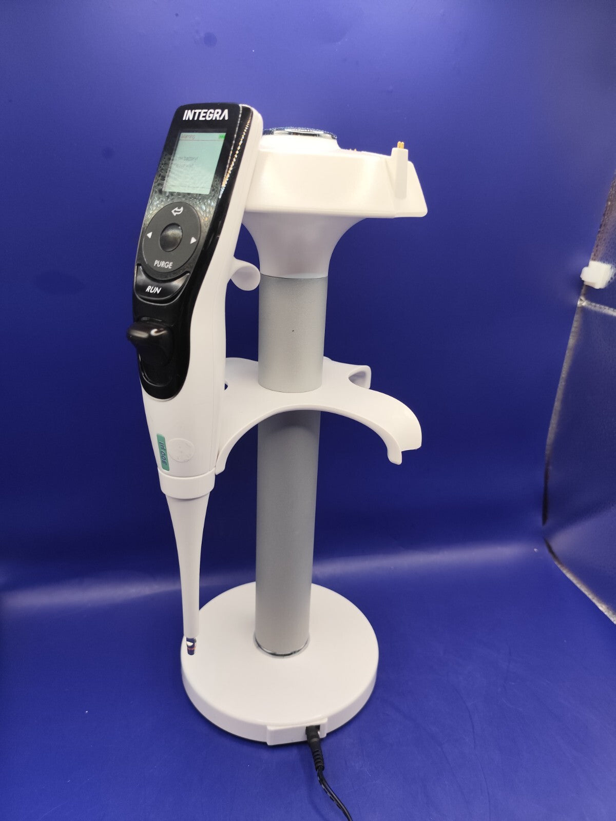 Integra electronic pipette adjustable spacing single multi channel