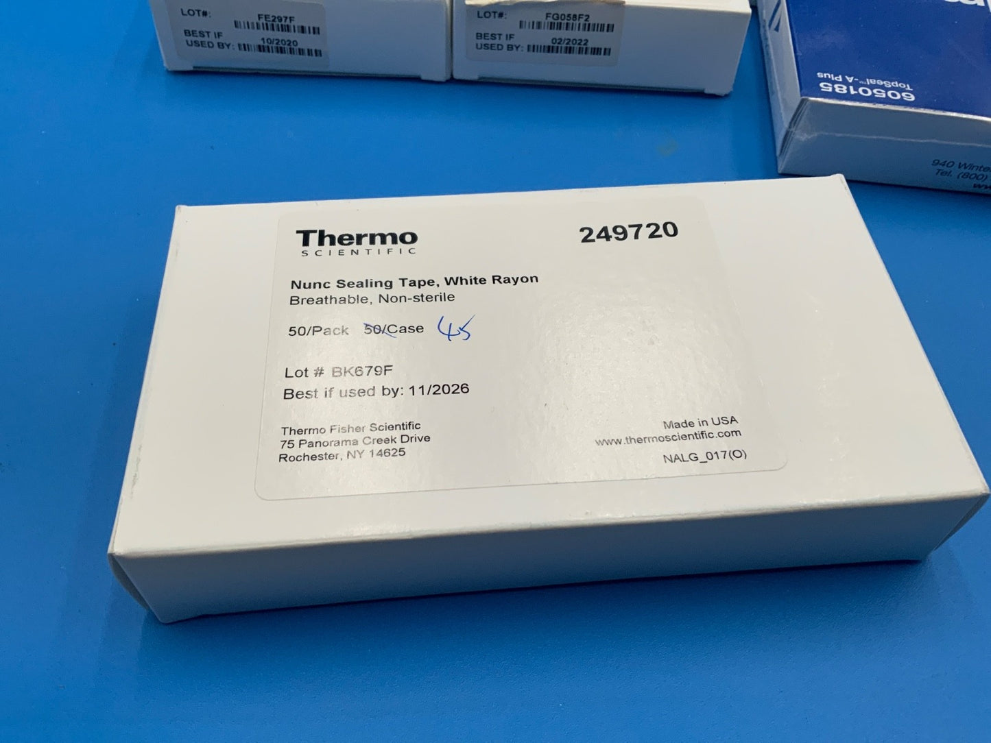 Laboratory Sealing film for 96 well plate Foil clear VWR Beckman PerkinElmer etc