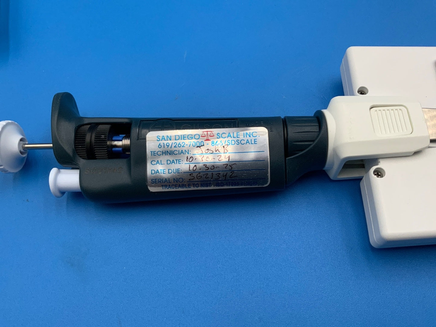 Gilson Pipetman or Equivalent Adjustable Single Multi Channel Manual Pipette Set
