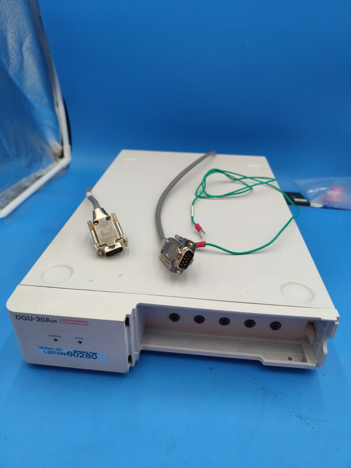 Shimadzu DGU-20A5R DegassingUnit With Cables