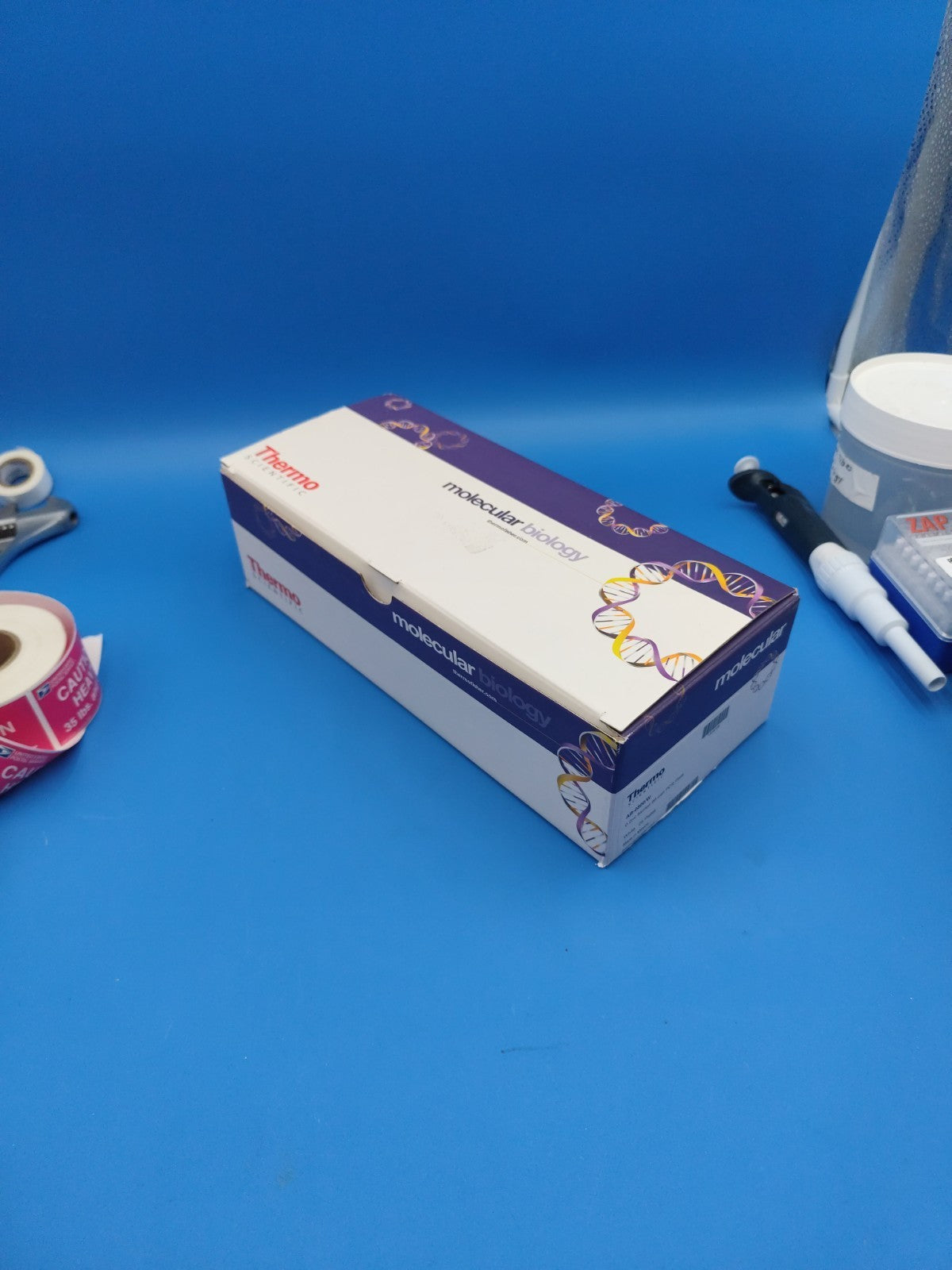 Thermo Scientific AB-0800/W 0.2ml Skirted 96-well PCR Plate, white, 25/PK