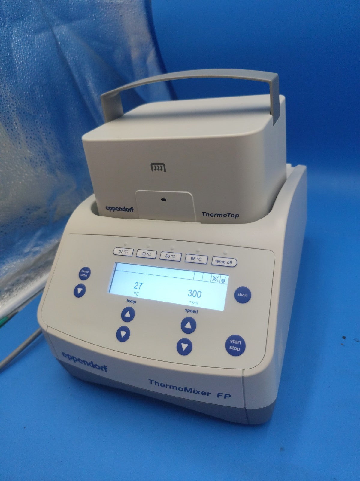 Eppendorf ThermoMixer FP 5385 Heating Shaker | with Microplate adapter & lid
