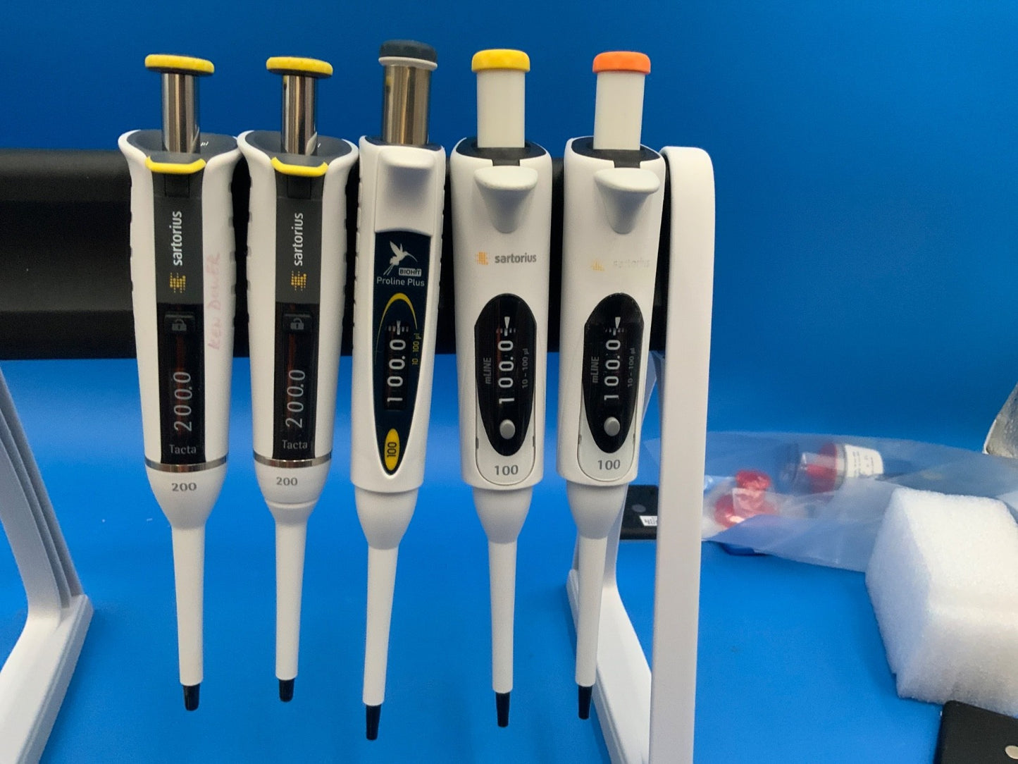 Sartorius Biohit Single Multi Channel Adjustable Pipette TESTED working Stand