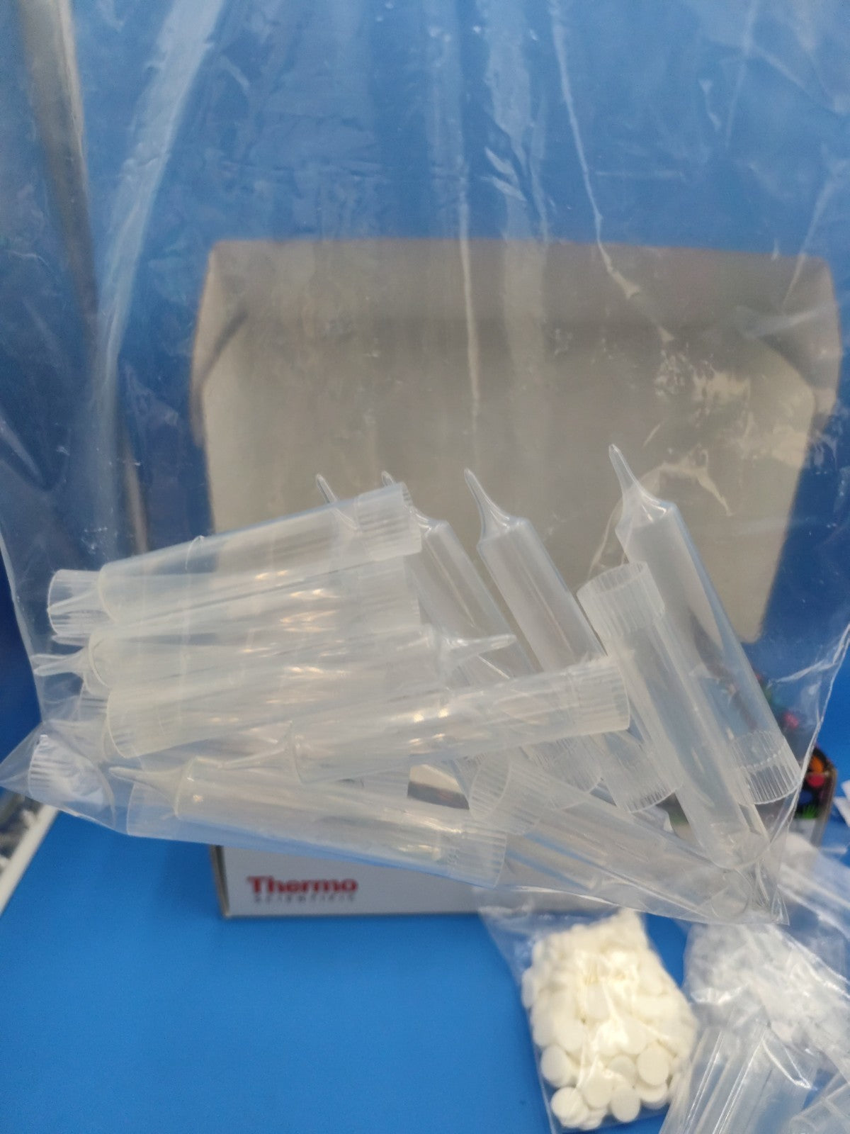 Thermo 29924 disposable column About 75 PCs