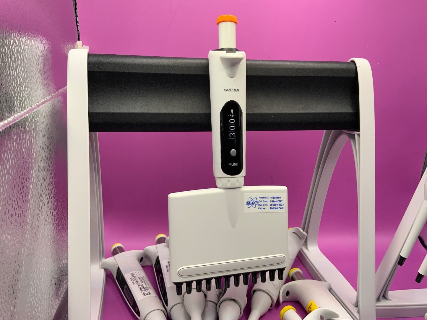 Sartorius Biohit Single Multi Channel Adjustable Pipette TESTED working Stand