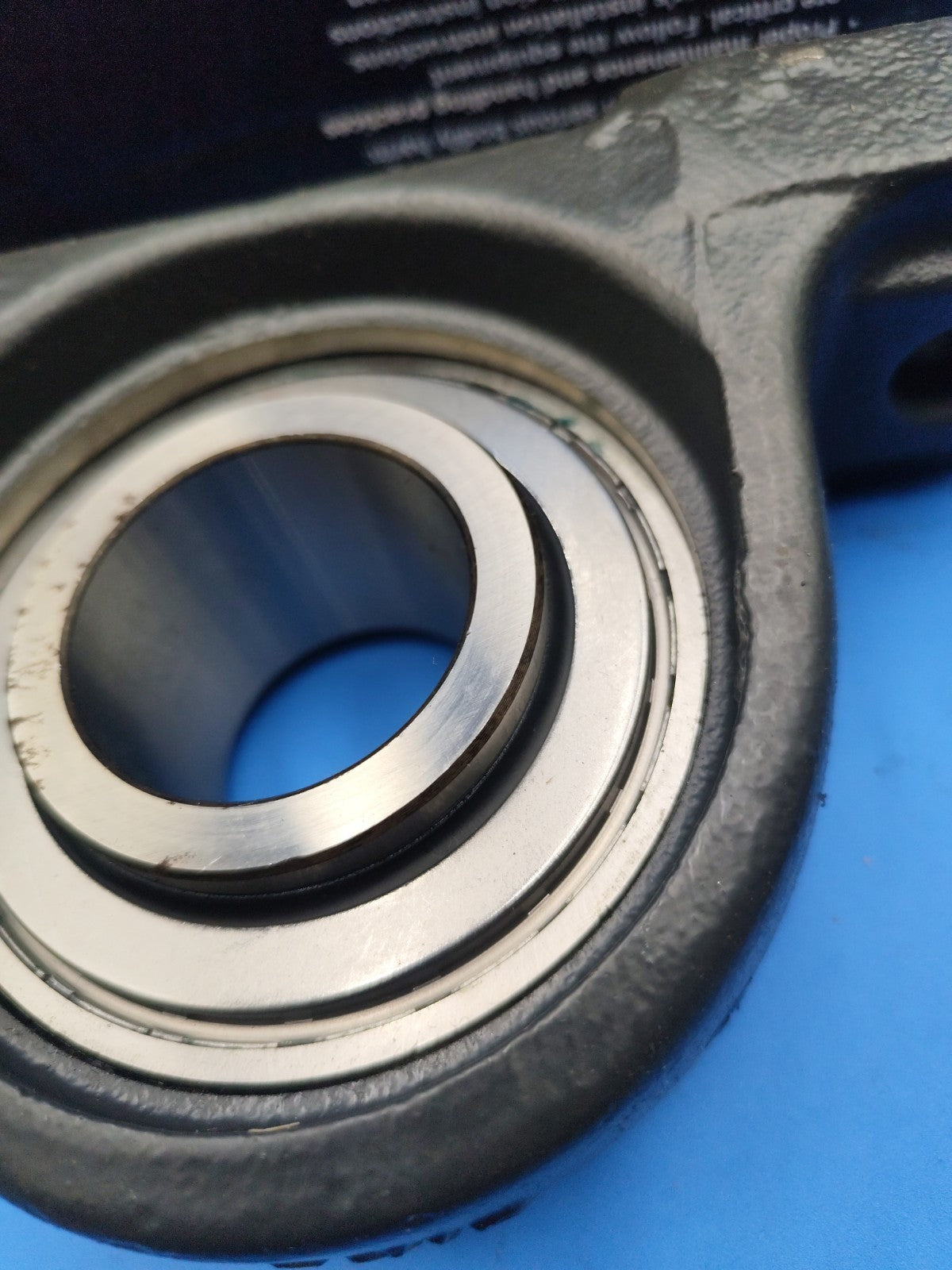 GN203KRRB bearing insert with Fafnir RAO2 3/16 housing base