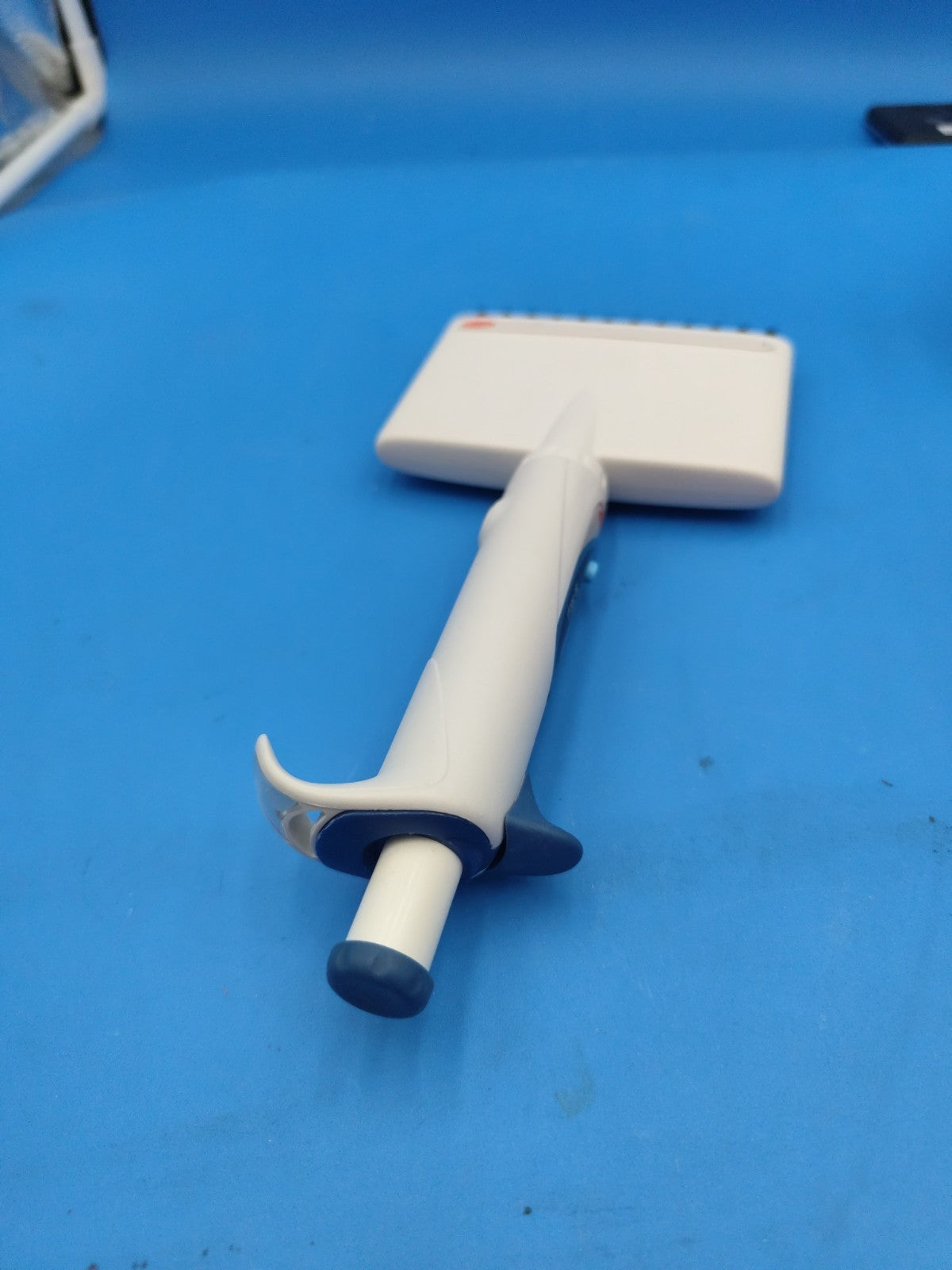 Biohit Mline 300ul 12 Channel Multichannel Pipette 30-300ul