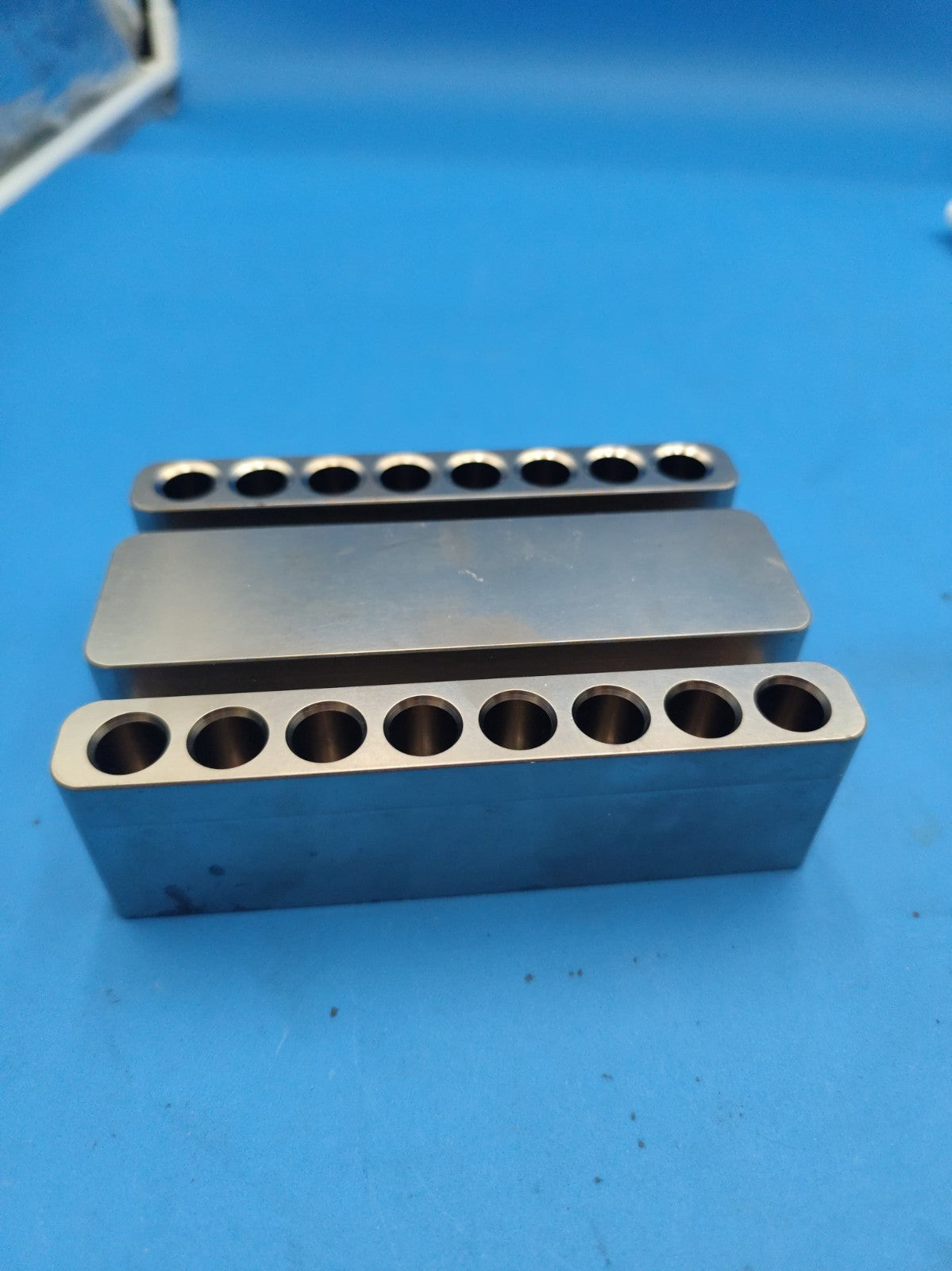 Applied Biosystems CytKick Max Tube Cooling Rack