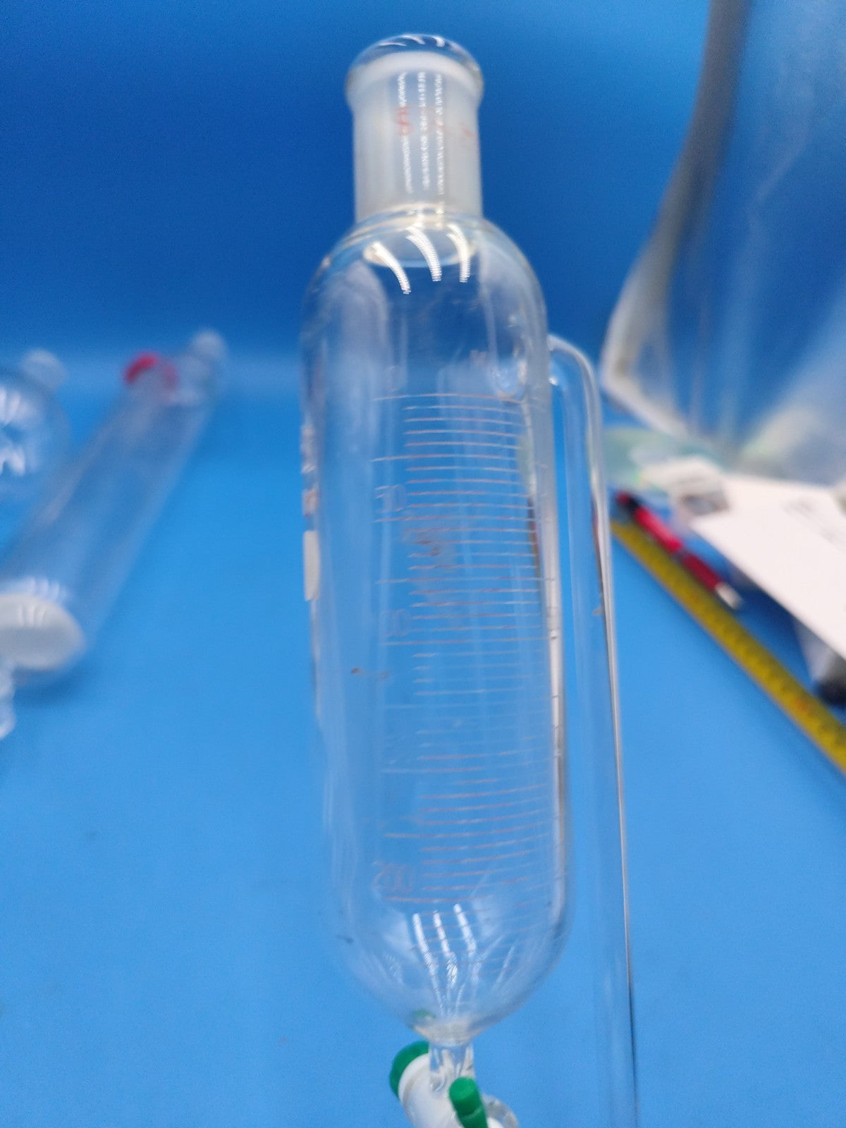 One Chemglass Addition Funnel 250ml 24/40