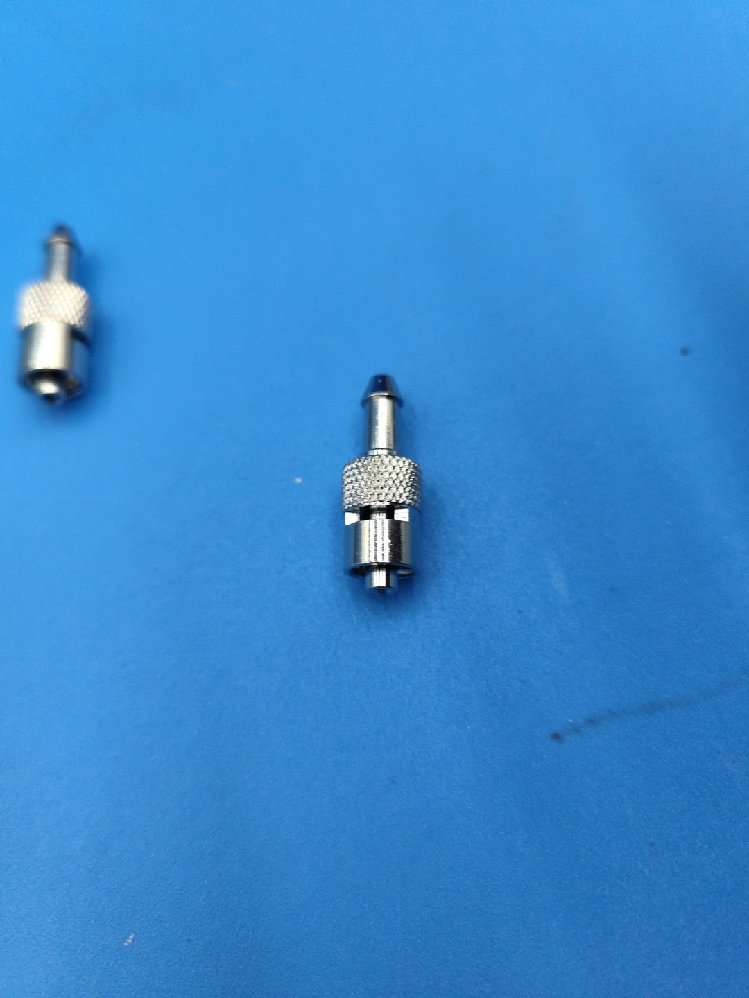 WHEATON Hose Barb / Luer Adapter for Attaching Manifold (fits 2 and 3mm) 1pcs