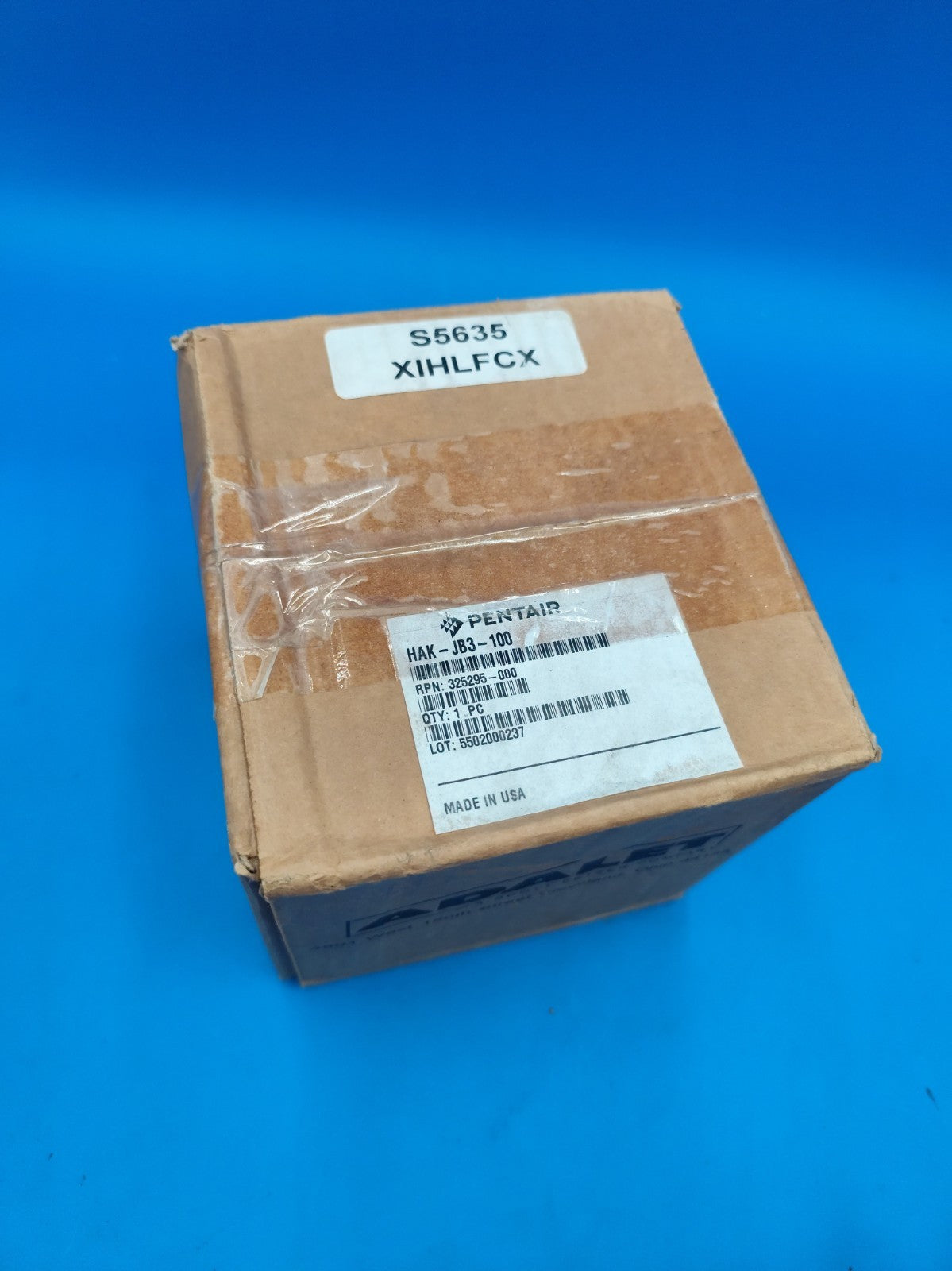 nVent Raychem HAK-JB3-100 Explosion-Proof Corrosion-Resistant Junction Box