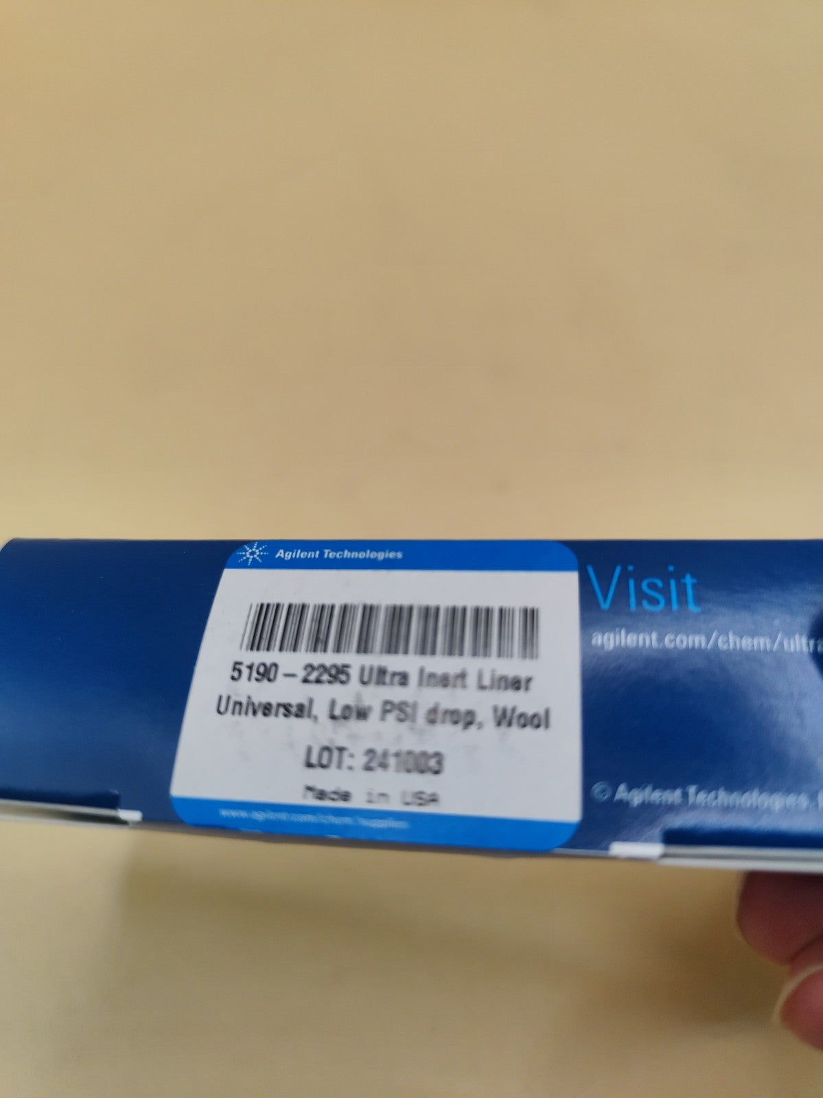 New In Box AGILENT 5190-2295 Ultra Inert Liner