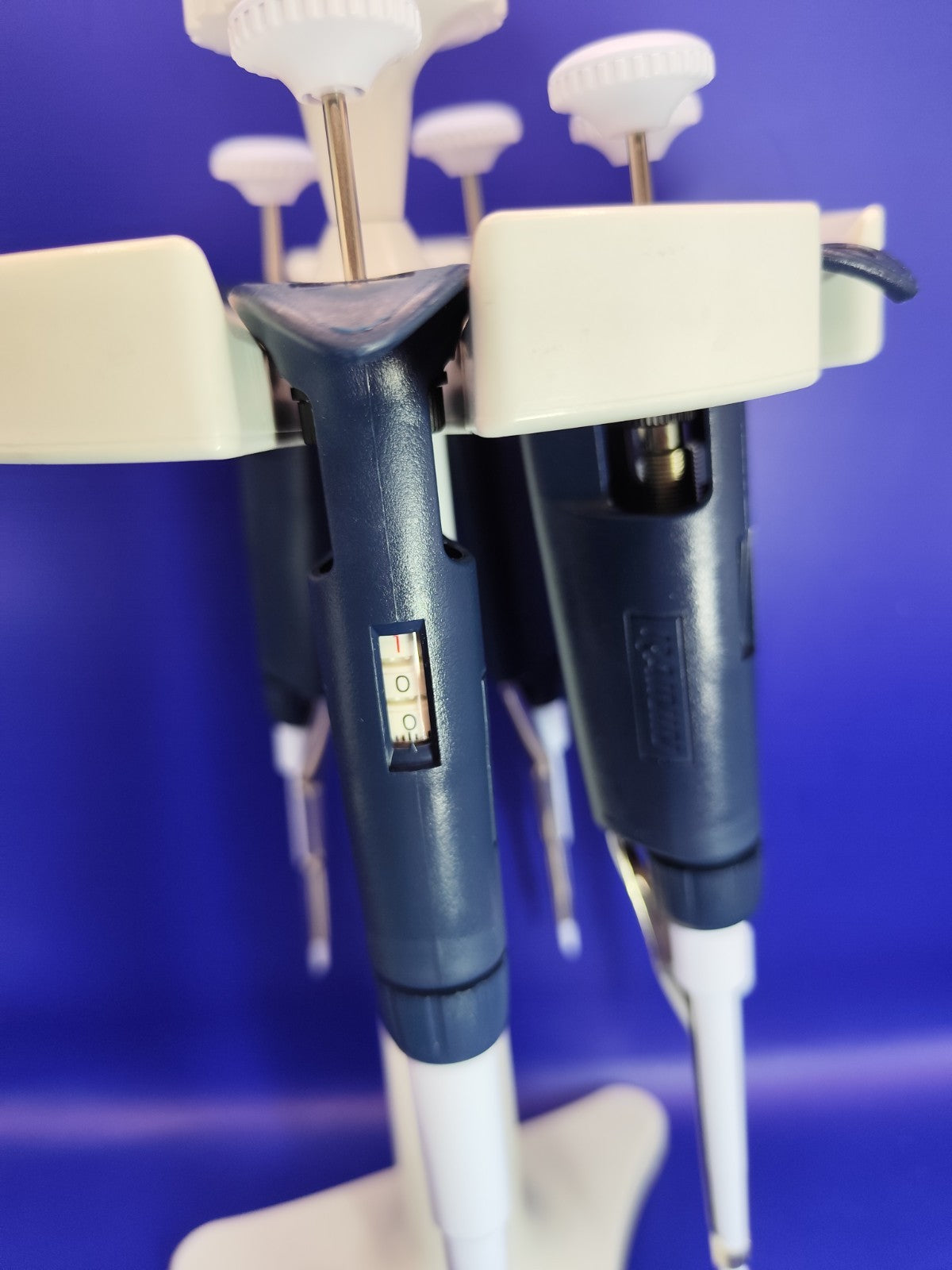 Set Of X5 Rainin Classic Pipette PR1000 PR200 PR20 PR10 PR2 With Carousel Stand