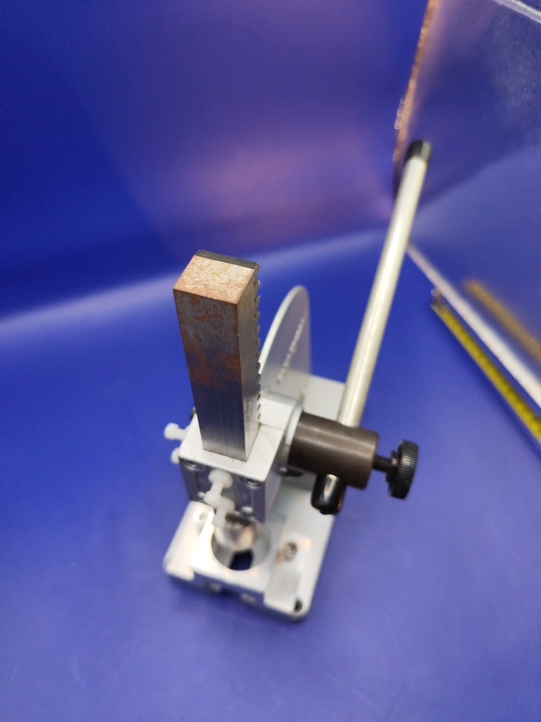 HanaPress Vise