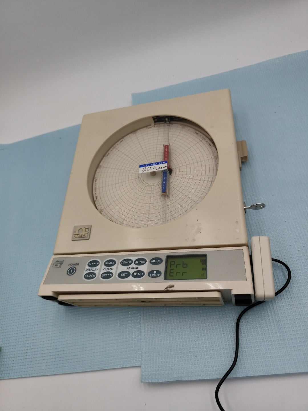 Omega CTXL-TRH-W-W9 Chart Recorder With Wireless Receiver