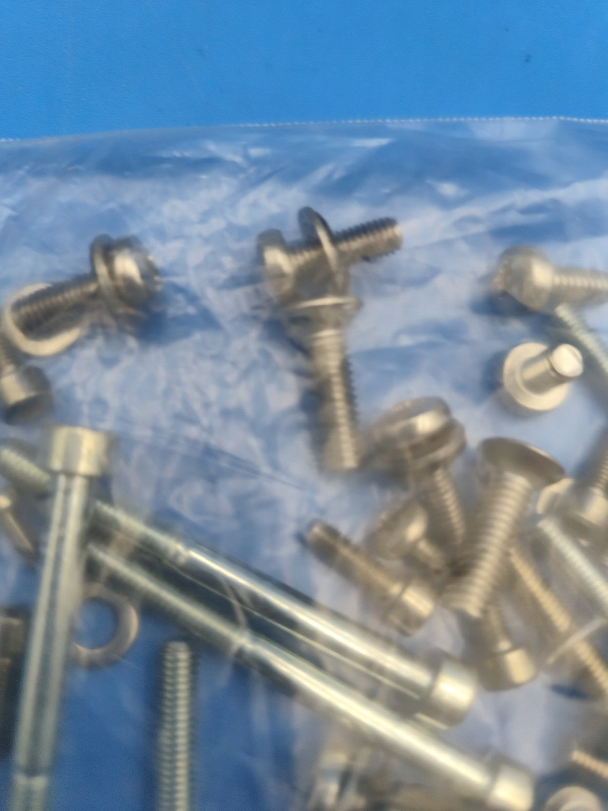 Lot Of Used Screws From GE Akta