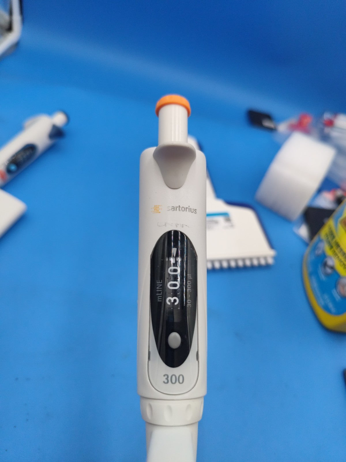 Satorius Mline 300ul 12 Channel Pipette 30-300ul