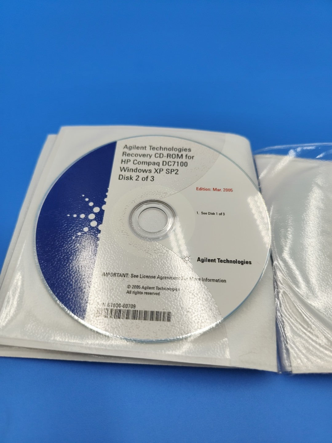 Agilent Technologies Recovery CD-ROM for HP Compaq DC7100 Windows XP SP2