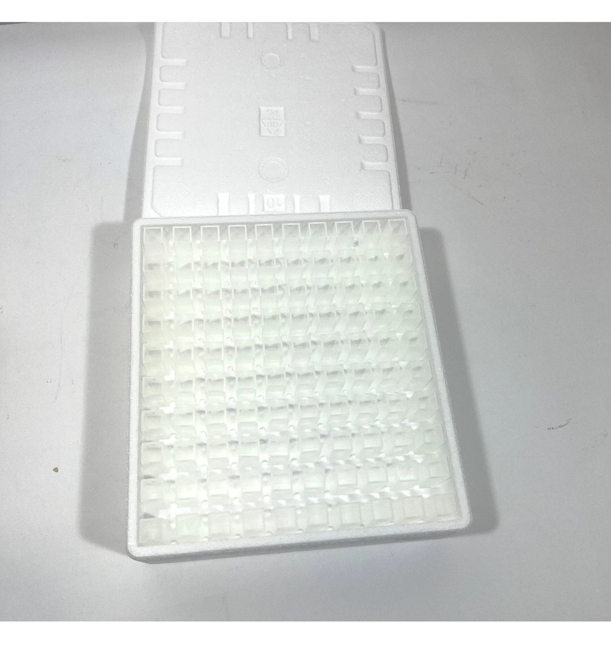 VWR® Two-Sided Disposable Plastic Cuvettes Macro, 97000-588, Case of 100