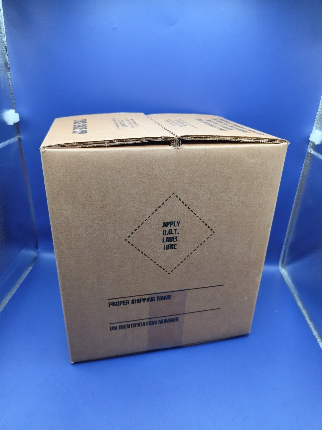 S-22152 Uline F-Style Metal Shipper Kit 2x1 Gallon
