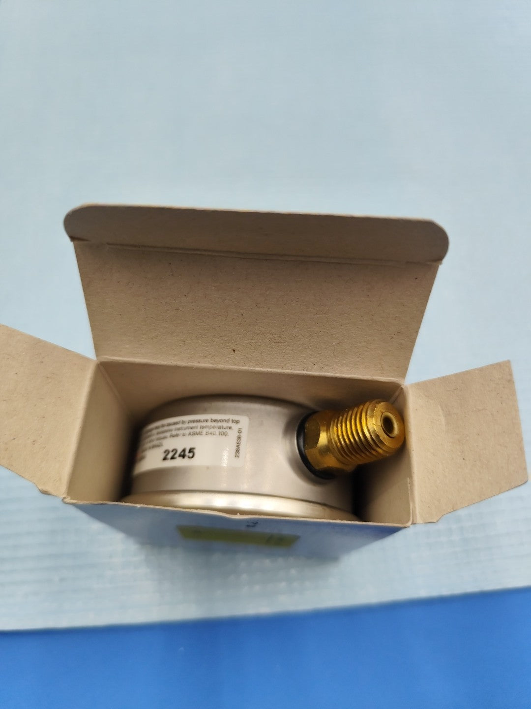 Ashcroft 1008 pressure gauge 0-300 psi 1/4 NPT Lower Brass Socket