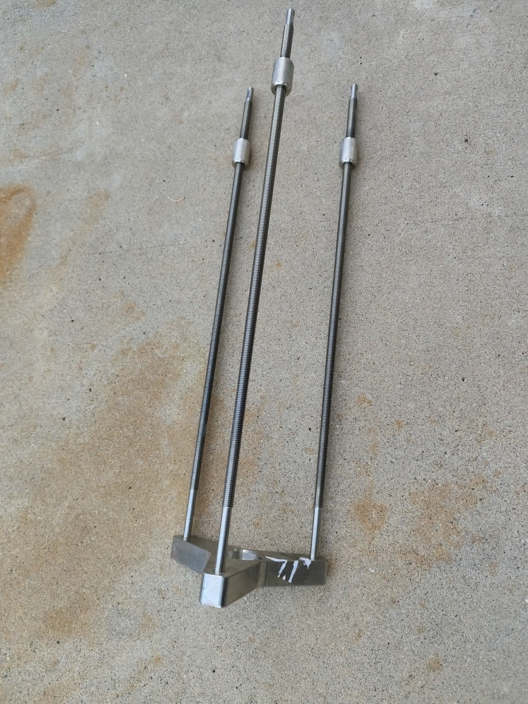 Cytiva Mechanical Locking Length About 21.5" Weight 2.3kg 