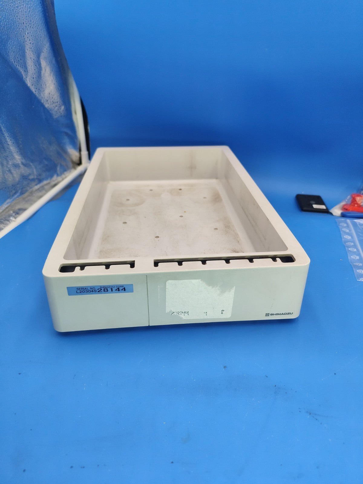 228-45041-91 Shimatzu Solvent Tray