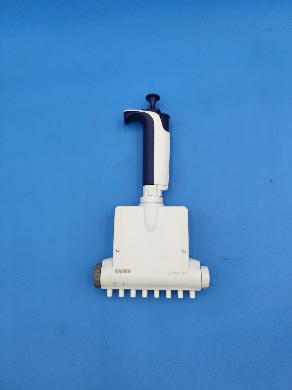 rainin 20-300 adjustable spacing 8 Channel