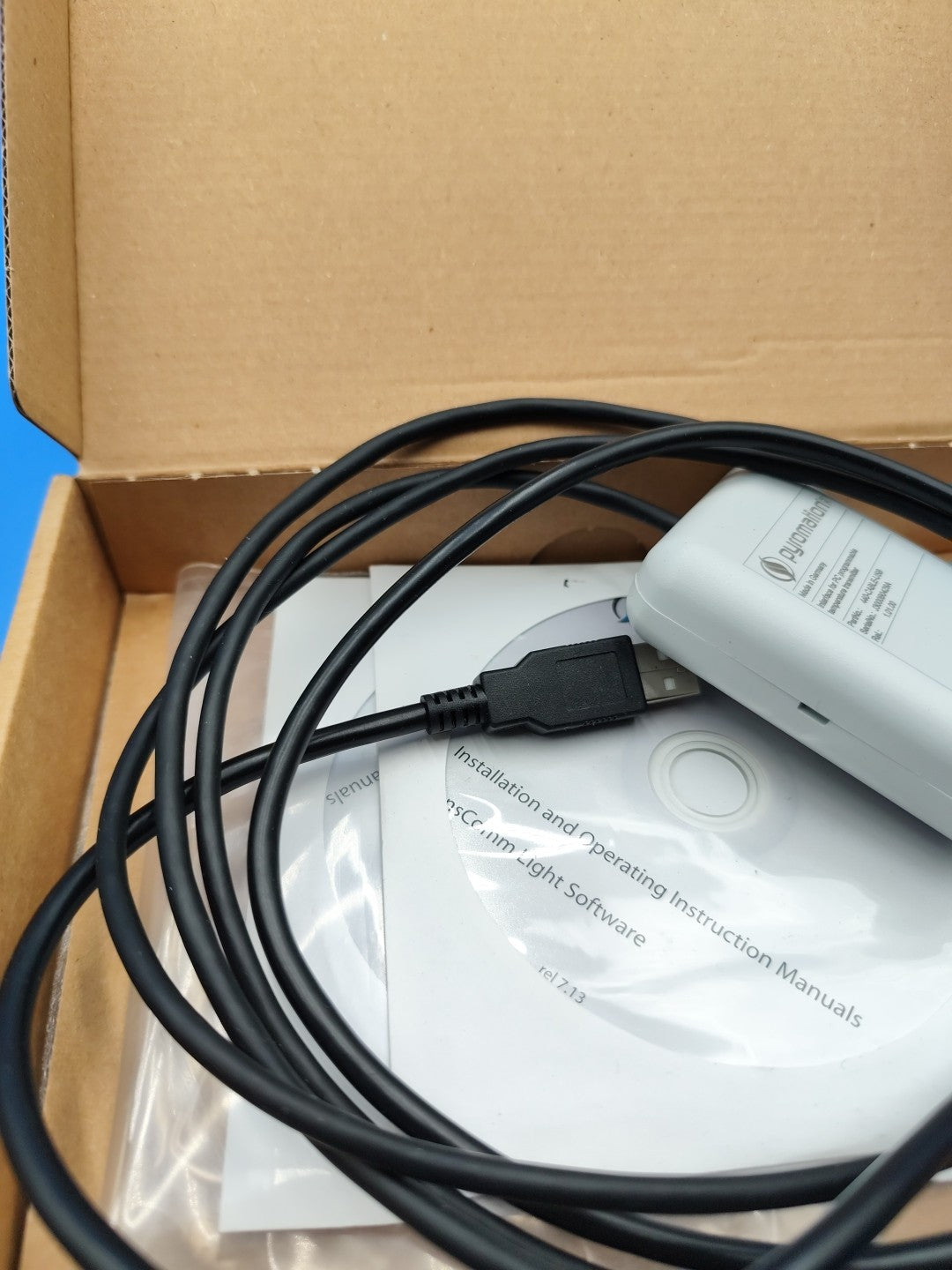 10303 COMMUNICATION CABLE AND SOFTWARE 440-CABLE-USB