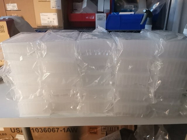 Lot Of 25 96 Well Liquid Storage Blocks Plates Individually Wrapped Round Well