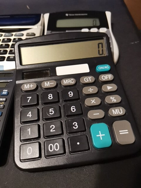 Lot Of 6 Solar Powered Calculator Used Or 5 Texas Instr, OR 4 casio Calculators 