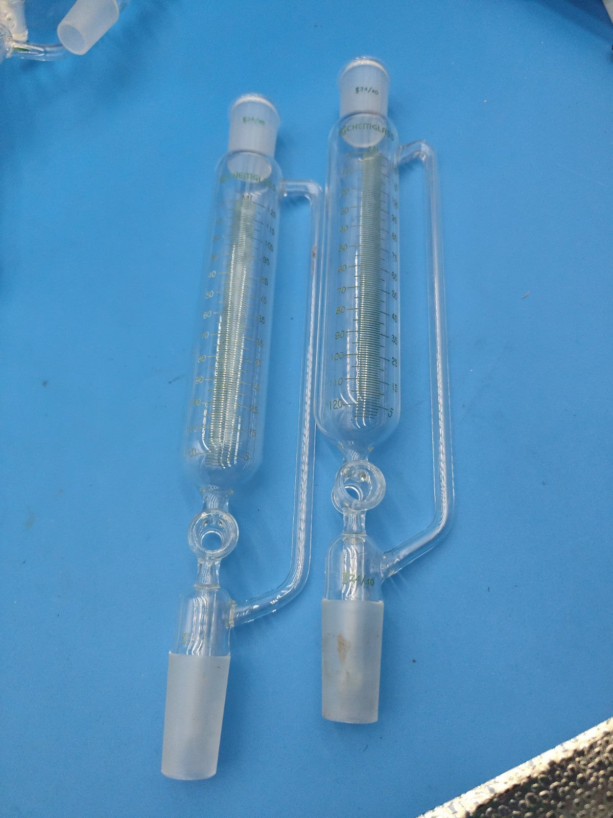 Pair Of Chemglass Addition Funnel 125ml 24/40