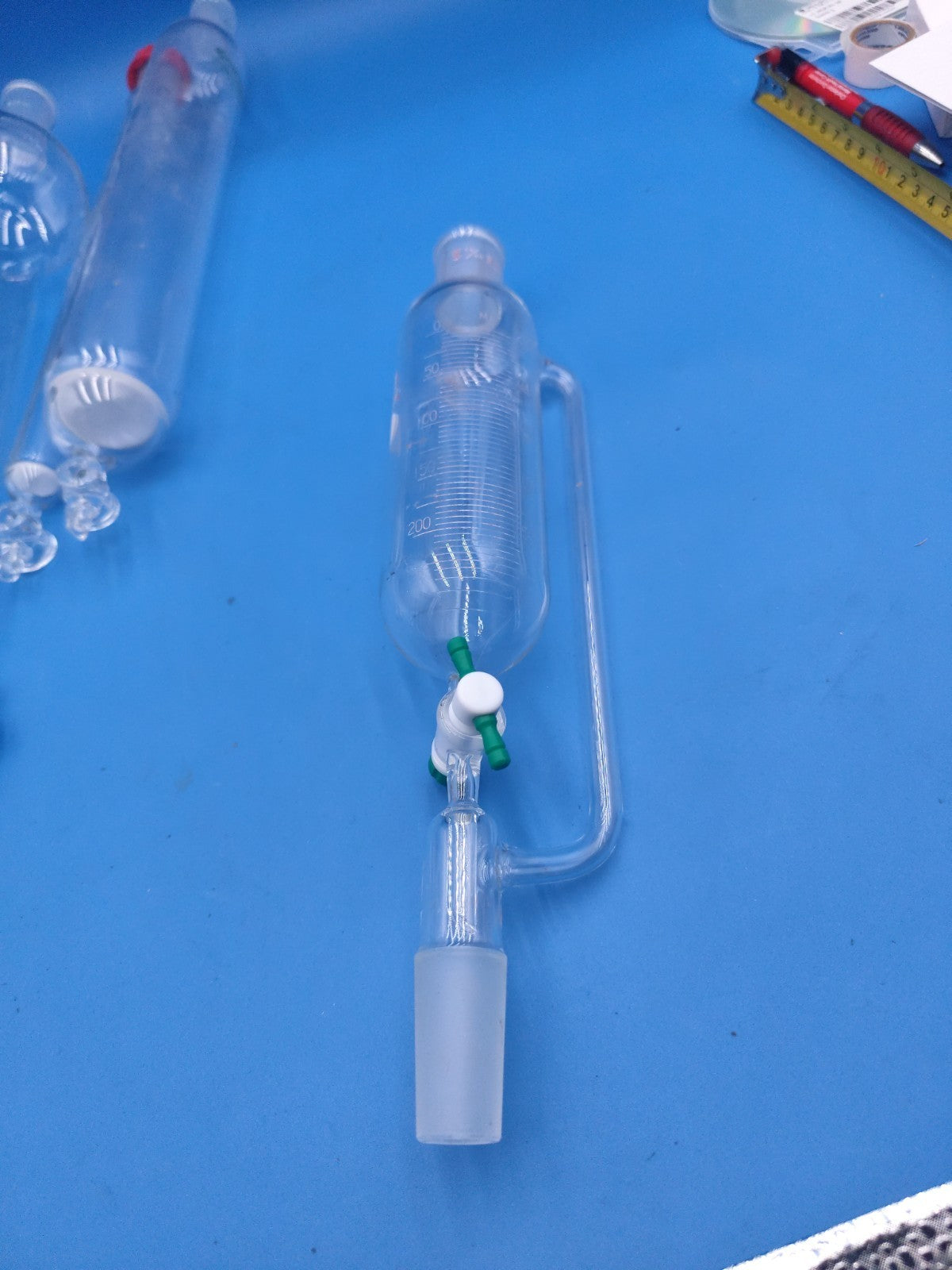 One Chemglass Addition Funnel 250ml 24/40