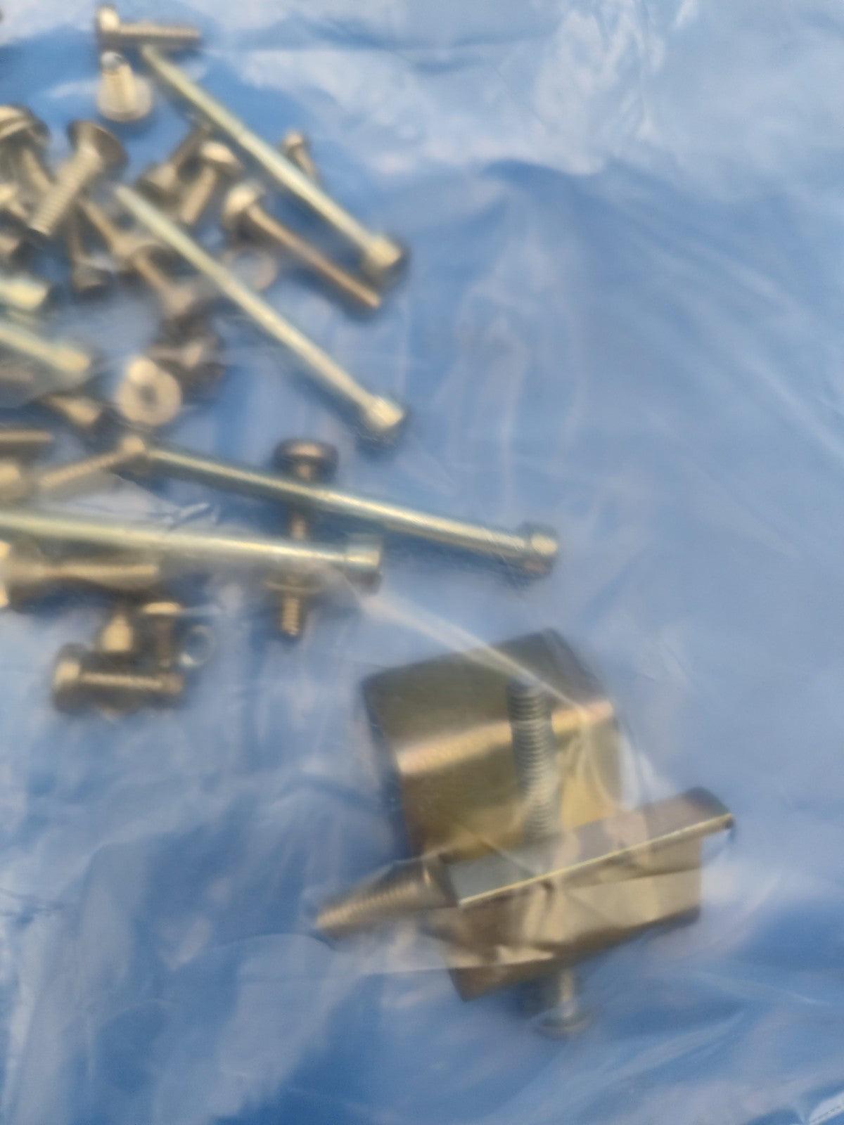 Lot Of Used Screws From GE Akta