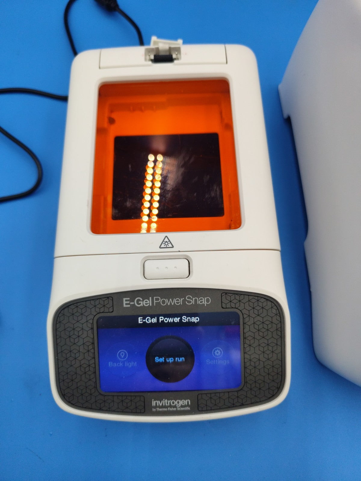 Invitrogen E-Gel G8100 Electrophoresis Device & G8200 Power Snap Camera Warranty