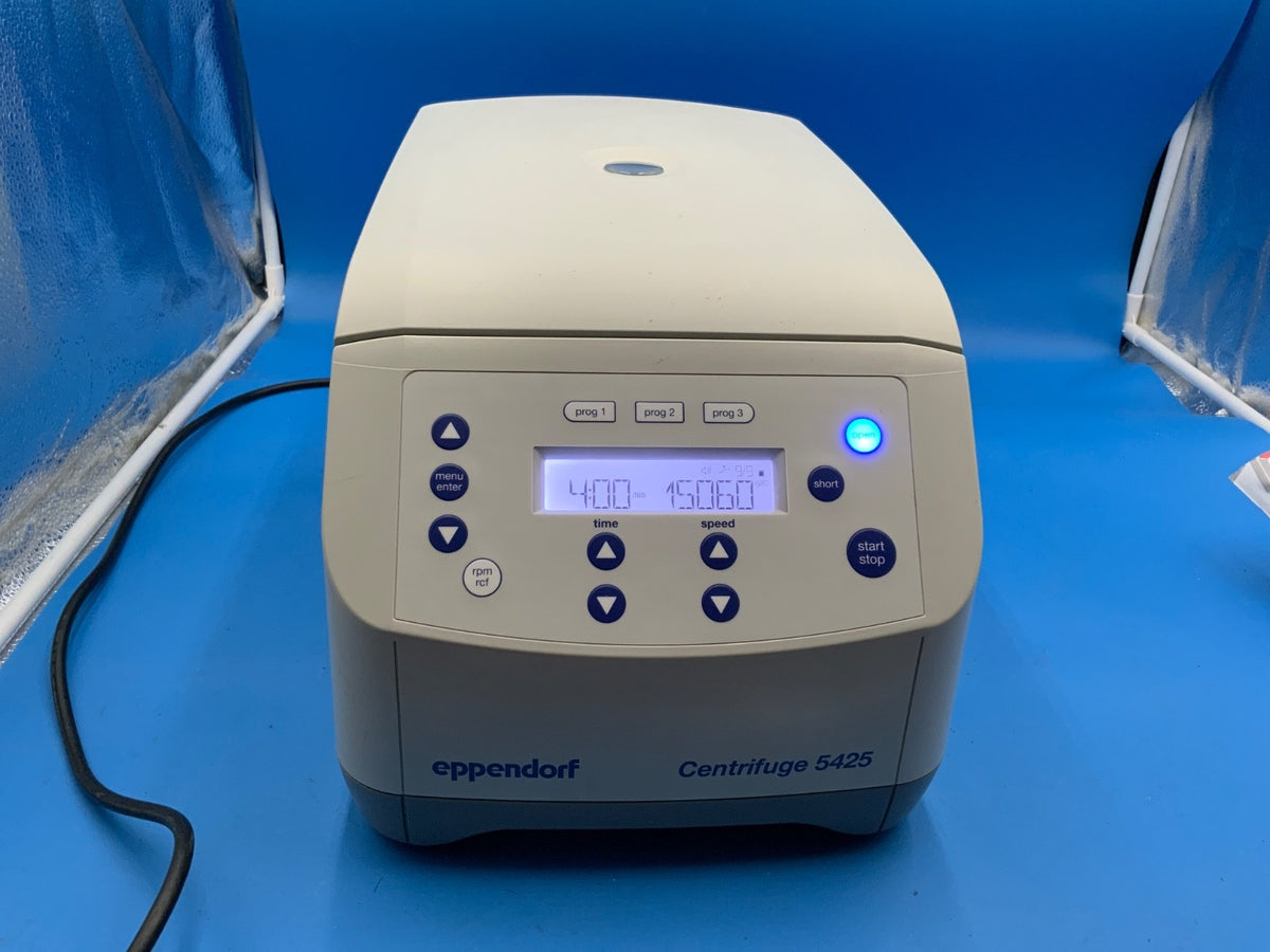Eppendorf 5425 Centrifuge with FA-24X2 Rotor See Video Warranty