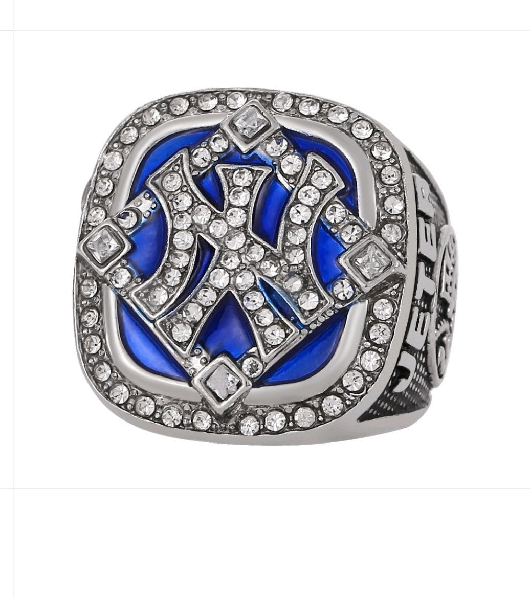 2009 New York Yankees MLB World Series Championship replica ring